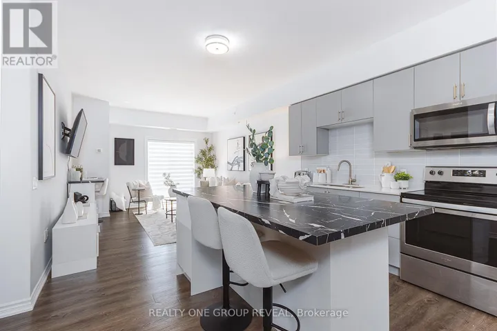 417 - 290 LIBERTY STREET N, Clarington (Bowmanville), Ontario L1C0V5