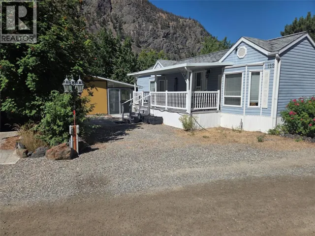 4155 Highway 3 Unit# 122, Keremeos, British Columbia V0X1N1