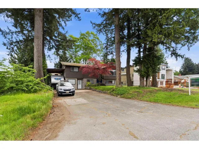 4618 207A STREET, Langley, British Columbia V3A5N3