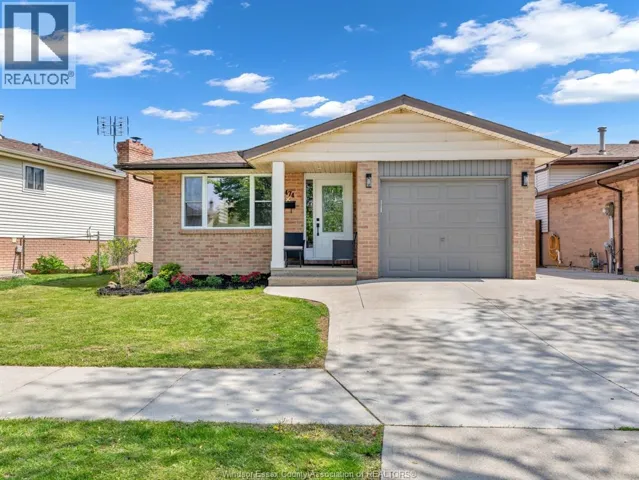 3474 DEERBROOK, Windsor, Ontario N8R2E4