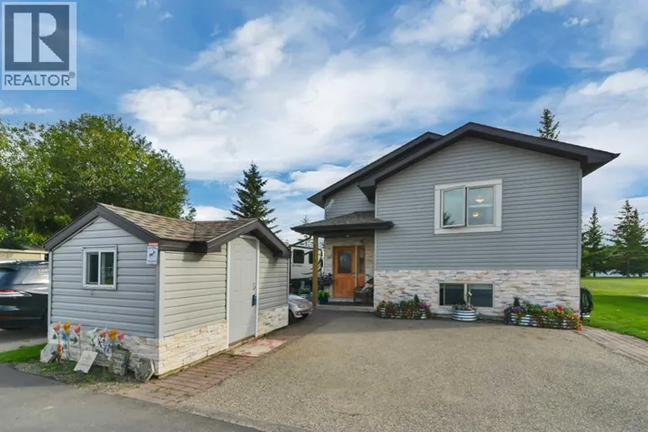 3070, 25074 South Pine Lake Road, Rural Red Deer County, Alberta T0M1S0