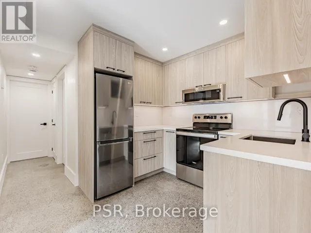 B - 33 PARKWAY AVENUE, Toronto (Roncesvalles), Ontario M6R1T6