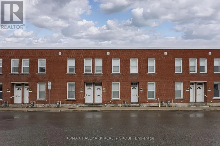 238 CUMBERLAND STREET, Ottawa, Ontario K1N7H5