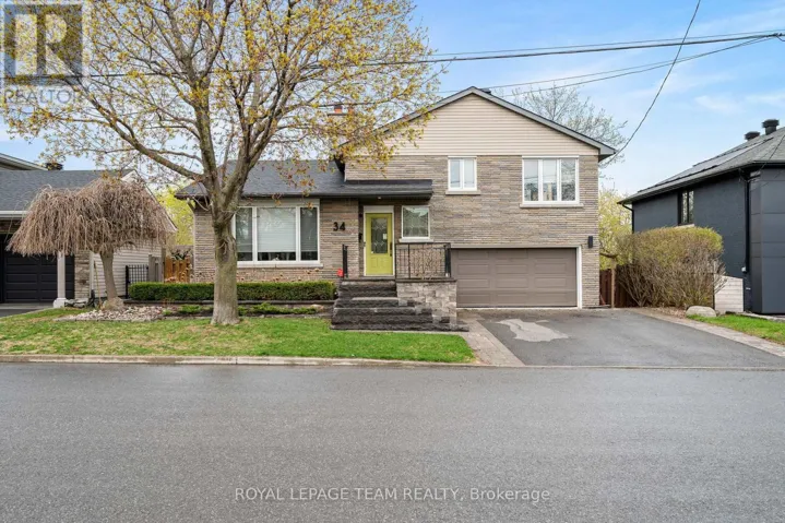 34 LYNWOOD AVENUE, Ottawa, Ontario K1Y2B3