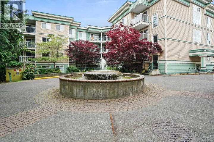 408 649 Bay St, Victoria, British Columbia V8T5H8
