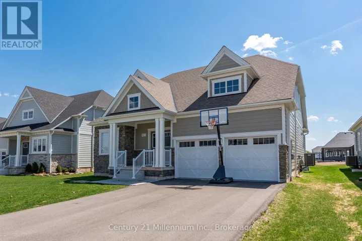 103 LAURENS LANE, Georgian Bluffs, Ontario N0H1S0