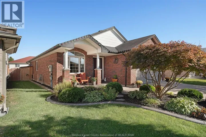 4530 SASSAFRAS, Windsor, Ontario N9G3C8