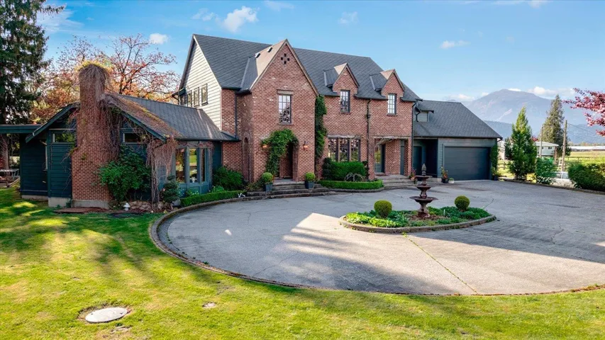 10419 MCSWEEN ROAD, Fairfield Island, Chilliwack, British Columbia V2P6H5