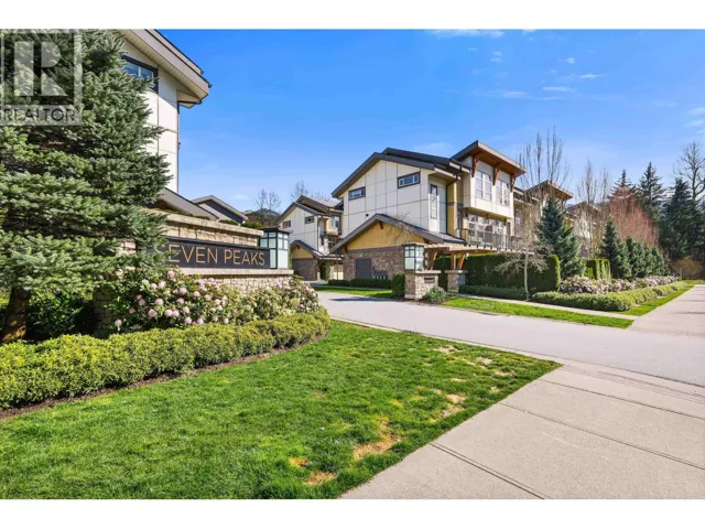 15 39548 LOGGERS LANE, Squamish, British Columbia V8B0K1