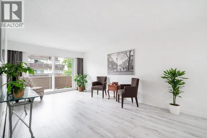 318 750 E 7TH AVENUE, Vancouver, British Columbia V5T4H5