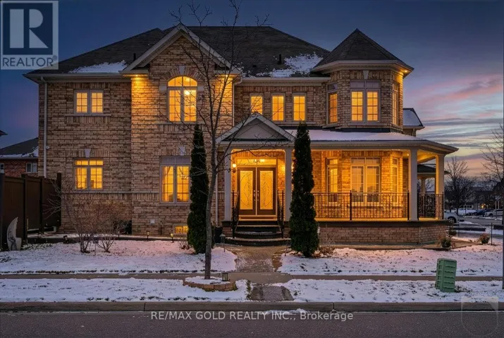 15 VANWOOD CRESCENT, Brampton (Vales of Castlemore), Ontario L6P2X4