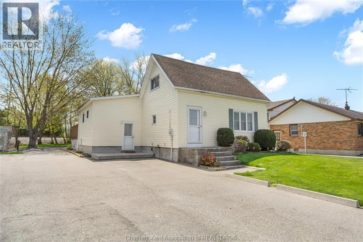 848 GRAND AVENUE East, Chatham, Ontario N7M0P8