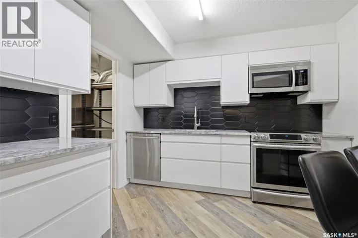 208 1700 Main STREET E, Saskatoon, Saskatchewan S7H5S1