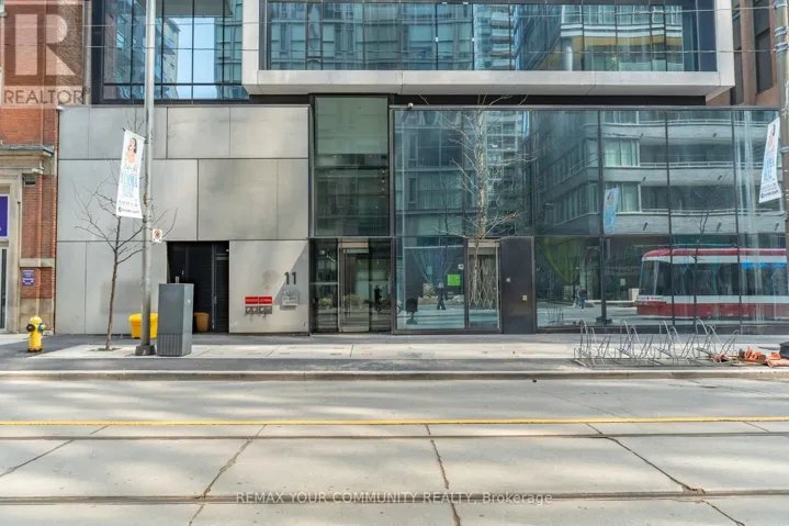 204 - 11 CHARLOTTE STREET, Toronto (Waterfront Communities), Ontario M5V2H5