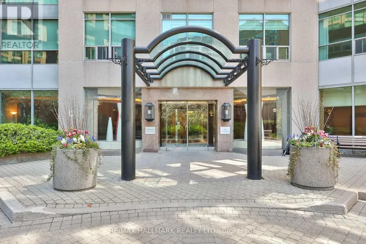 506 - 942 YONGE STREET, Toronto (Annex), Ontario M4W3S8