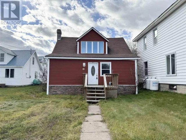 41 Elgin ST, Chapleau, Ontario P0M1K0