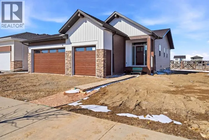 8 Tipping Avenue, Red Deer, Alberta T4P0Y9