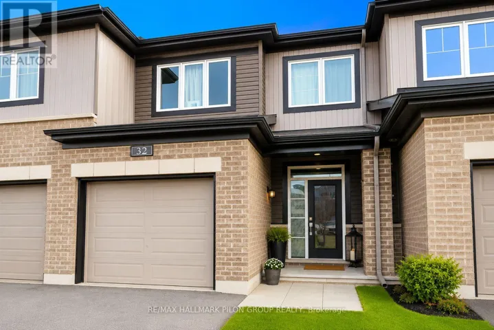 32 DAMSELFISH WALK, Ottawa, Ontario K4A5G6