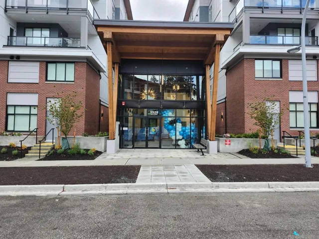 514 3528 146A STREET, Surrey, British Columbia V4P0H4