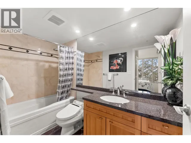 1053 MARINASIDE CRESCENT, Vancouver, British Columbia V6Z3A5