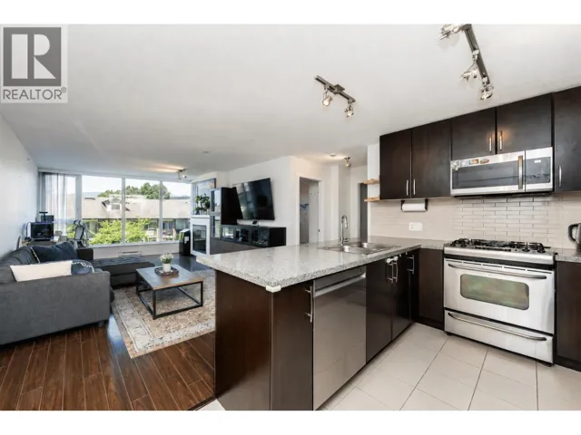 605 660 NOOTKA WAY, Port Moody, British Columbia V3H0B7