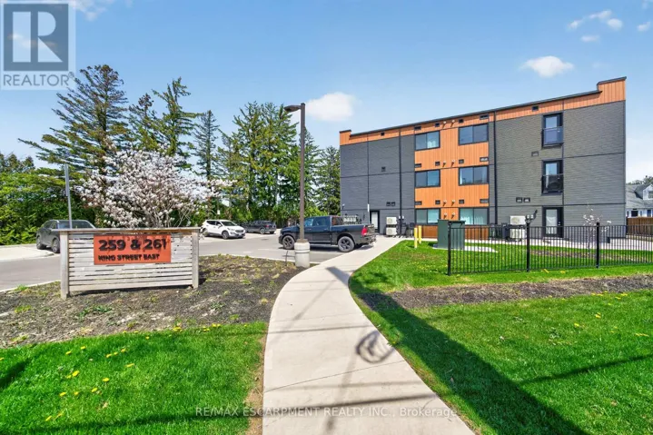 0B - 259 KING STREET E, Hamilton (Beasley), Ontario L9G1L9