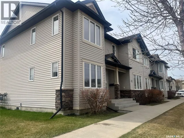207 303 Slimmon PLACE, Saskatoon, Saskatchewan S7V0A8