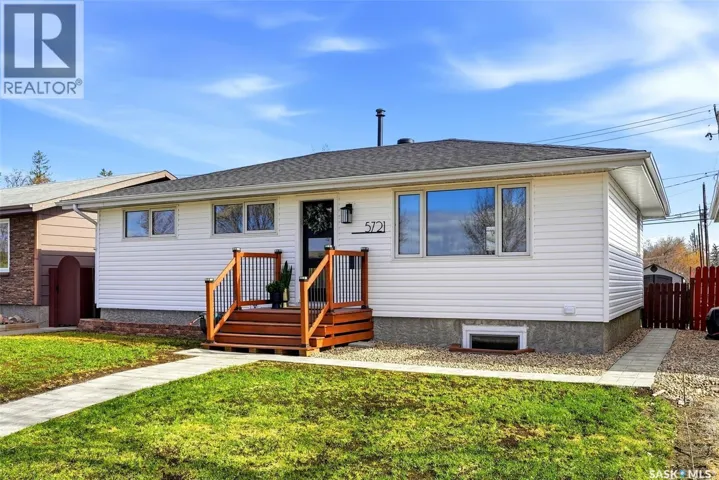 5721 Mckinley AVENUE, Regina, Saskatchewan S4T7L3