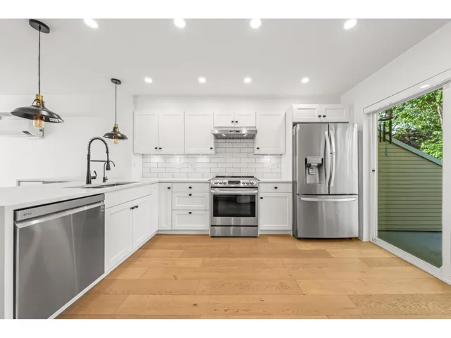 3 6415 197 STREET, Langley, British Columbia V2Y1G8