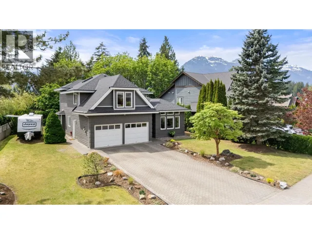 1070 GLACIER VIEW DRIVE, Squamish, British Columbia V0N3G0