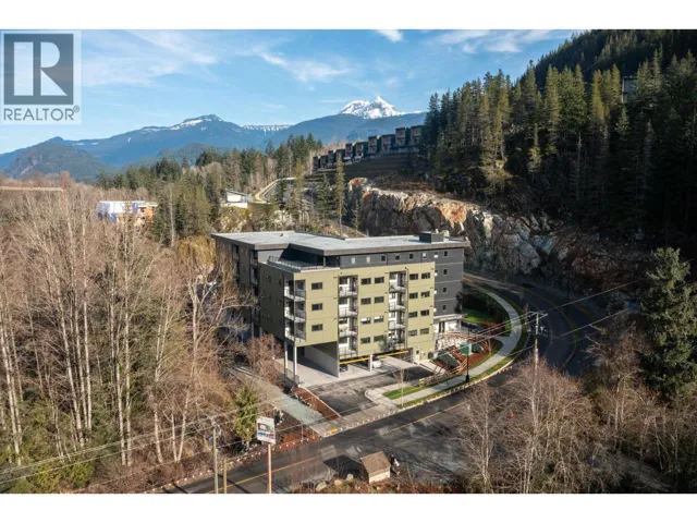 209 39180 FINCH PLACE, Squamish, British Columbia V8B1G8