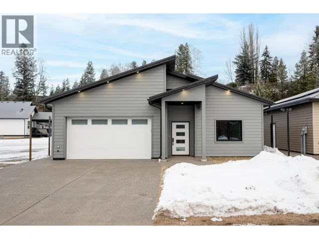 116 960 NORTH NECHAKO ROAD, Prince George, British Columbia V2K1A3