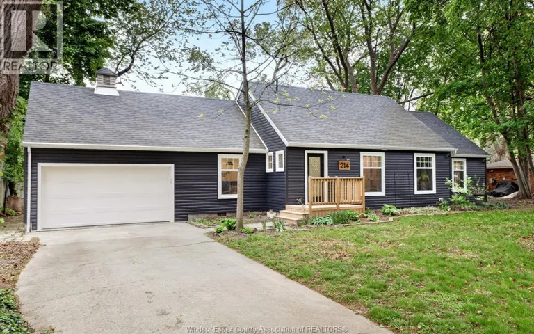 214 CORONADO, Tecumseh, Ontario N8N2E2
