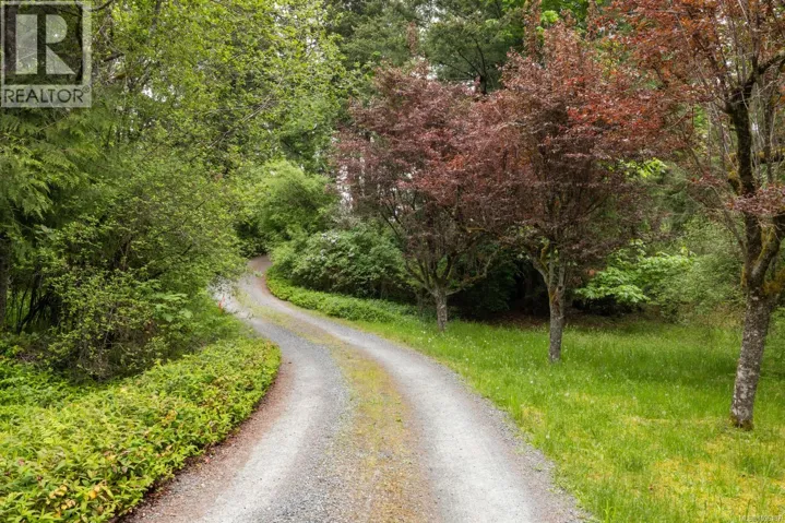 9911 Panorama Ridge Rd, Chemainus, British Columbia V0R1K4