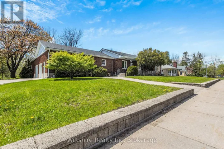 427 BROADWAY STREET, Tillsonburg, Ontario N4G3S8