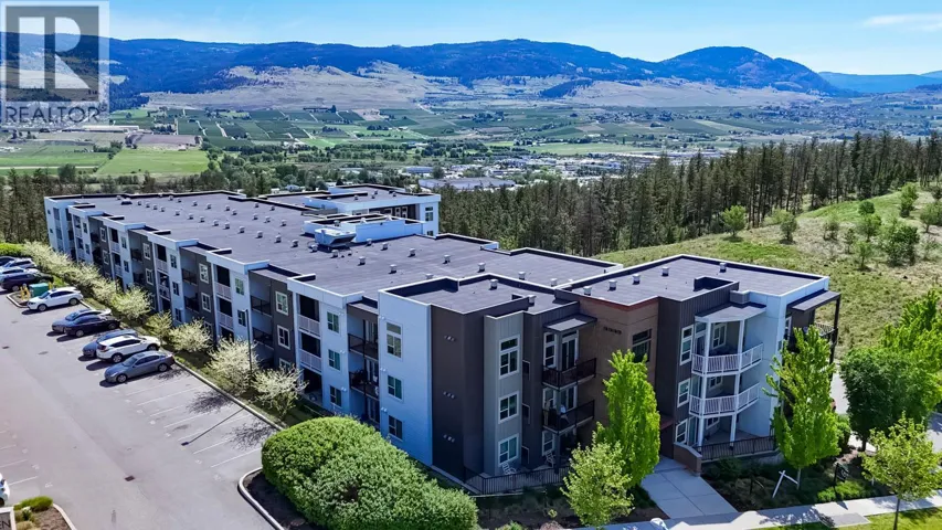625 Academy Way Unit# 223, Kelowna, British Columbia V1V0E3