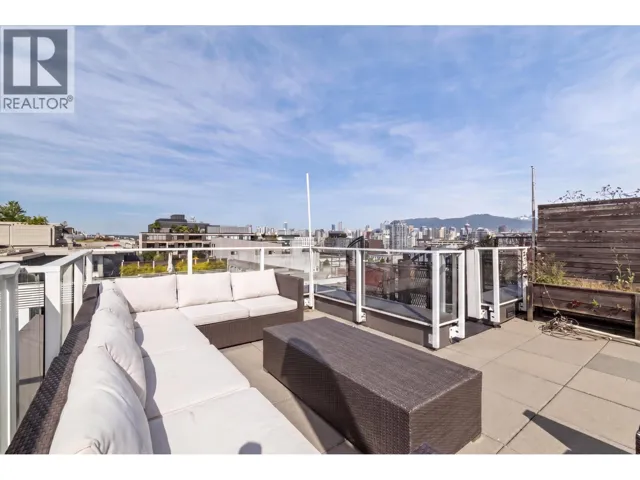 613 311 E 6TH AVENUE, Vancouver, British Columbia V5T0G9