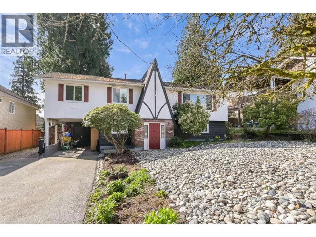 2294 PORTAGE AVENUE, Coquitlam, British Columbia V3K2Z3