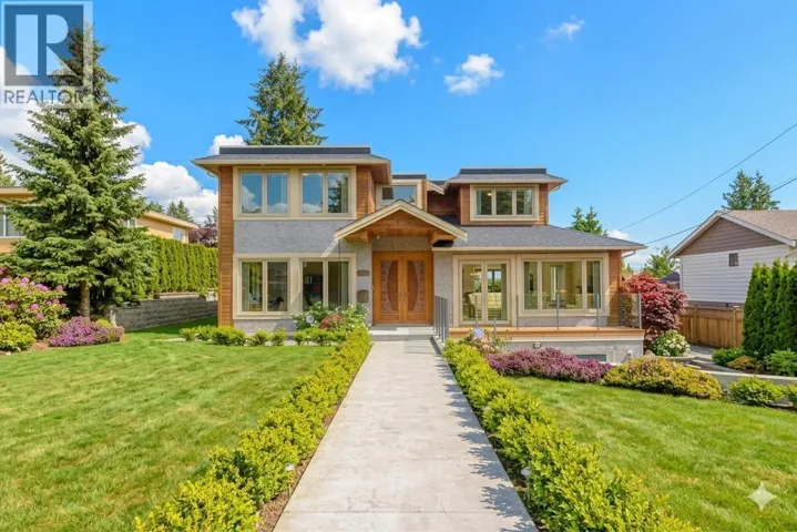 885 BEACONSFIELD ROAD, North Vancouver, British Columbia V7R1S7