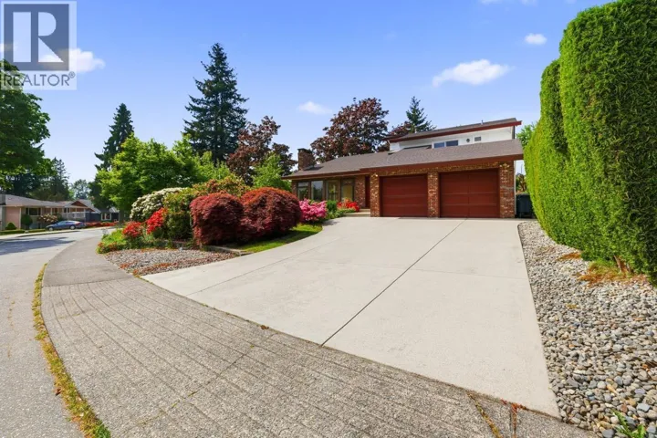 7605 LAWRENCE DRIVE, Burnaby, British Columbia V5A3M6