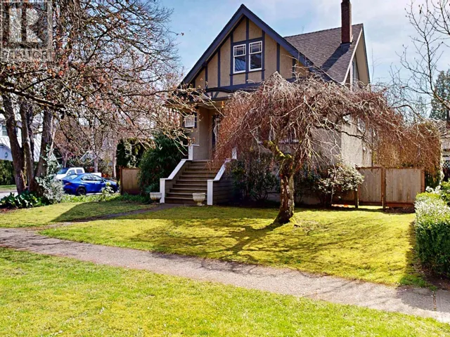 4402 W 12TH AVENUE, Vancouver, British Columbia V6R2R2
