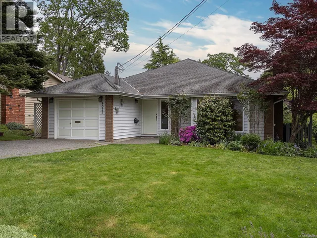 4023 Malton Ave, Saanich, British Columbia V8X4W3
