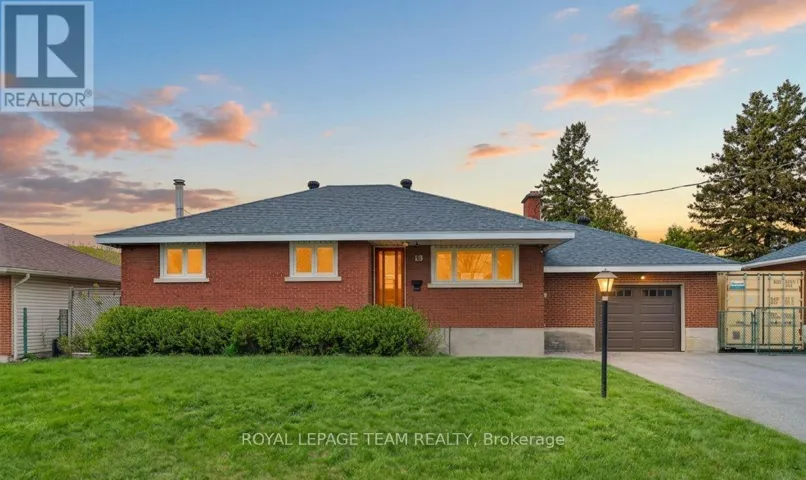 15 DONNA STREET, Ottawa, Ontario K2G2V5