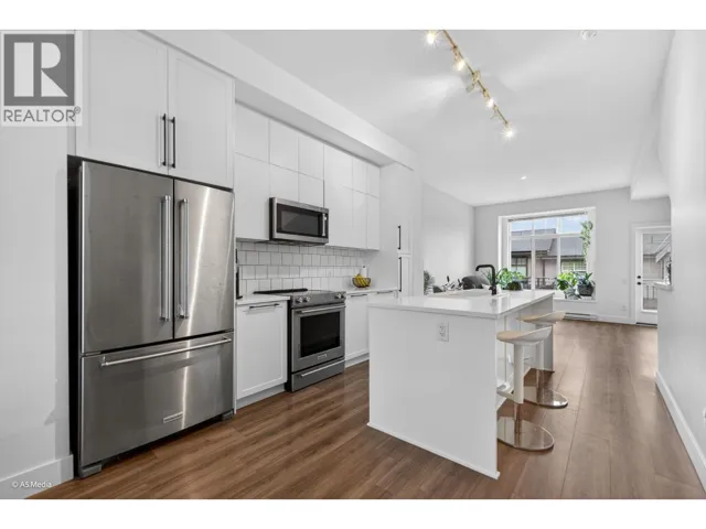 44 3552 VICTORIA DRIVE, Coquitlam, British Columbia V3E0N7