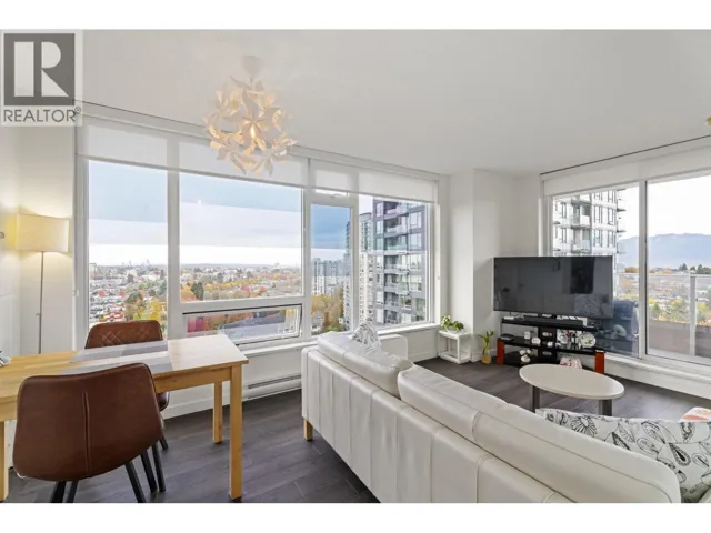 5515 BOUNDARY ROAD, Vancouver, British Columbia V5R0E3