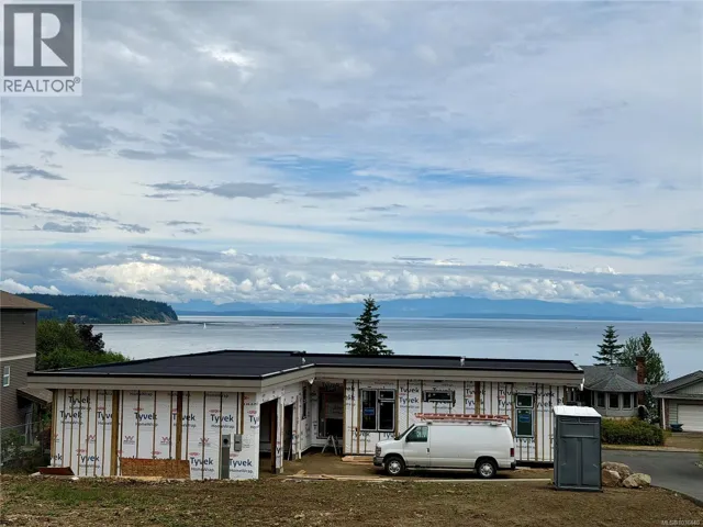 1335 Galerno Rd, Campbell River, British Columbia V9W1J8