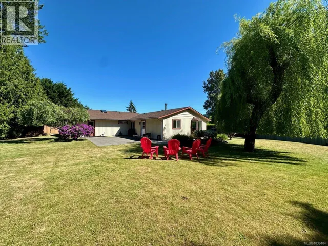 220 Park Dr, Salt Spring, British Columbia V8K2R6