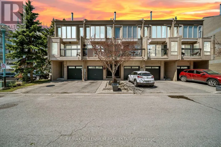 62 CUMBERLAND LANE, Ajax (South West), Ontario L1S7K4