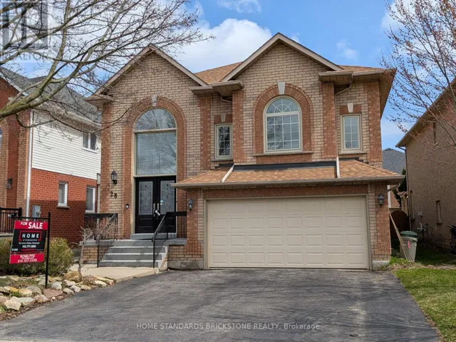 28 BROOKHURST CRESCENT, Hamilton (Waterdown), Ontario L0R2H3