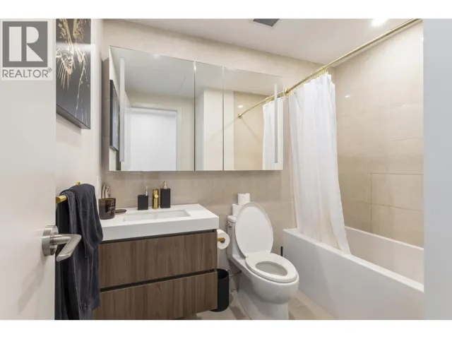 3905 5987 WILSON AVENUE, Burnaby, British Columbia V5H0L7